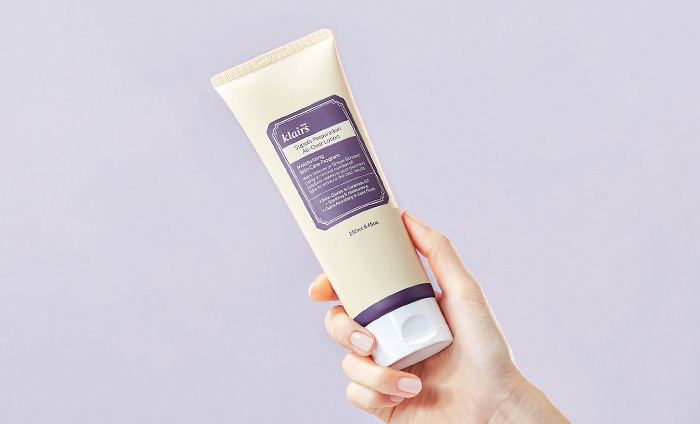 Say goodbye to flaky skin with these products - Dear, Klairs