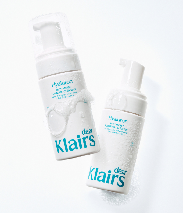 Rich Moist Foaming Cleanser - Dear Klairs